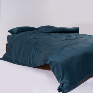 Bamboo Duvet Cover Set - Pet Hair Repellent for Dogs/Cats Family