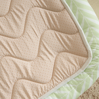 Arctic Breeze Cooling Pet Bed